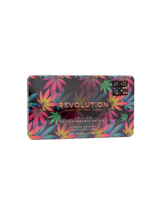 Revolution Forever Flawless szemhéjpúder paletta /chilled with cannabis sativa - 1 db
