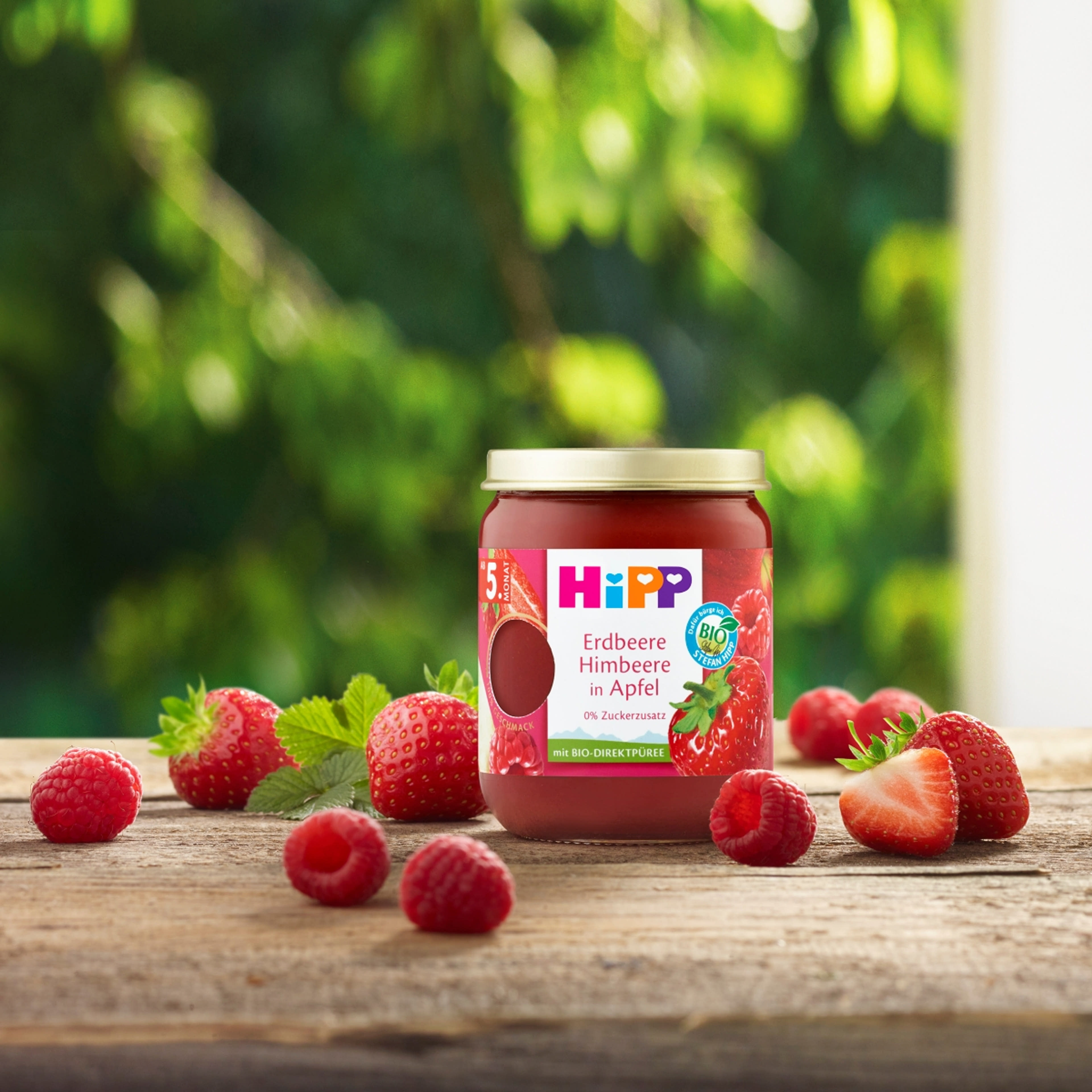 HiPP bio gyümölcskészítmény bébidesszert  alma eperrel és málnával 5 hónapos kortól - 160 g-2