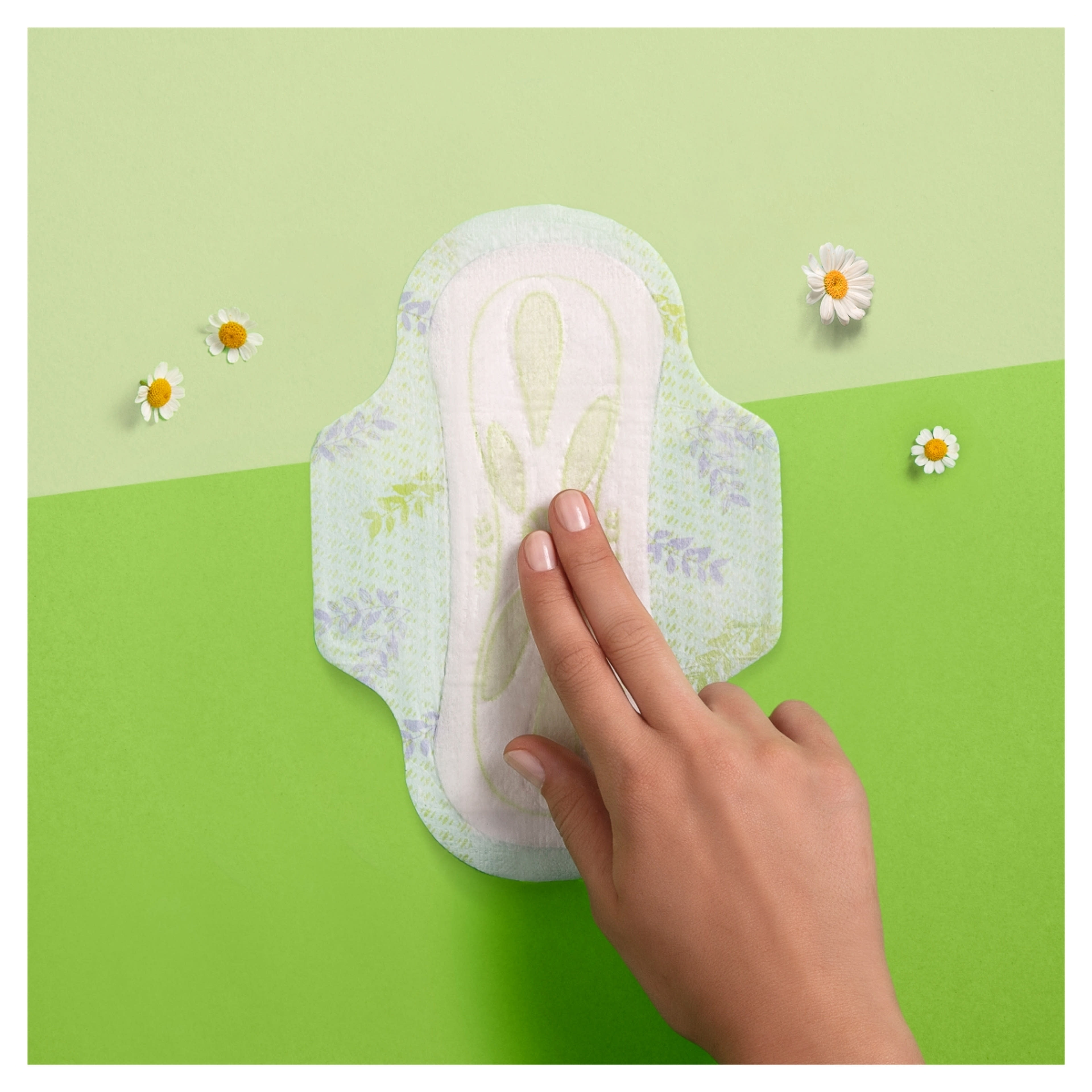 Naturella Ultra Normal Plus egészségügyi betét - 18 db-2