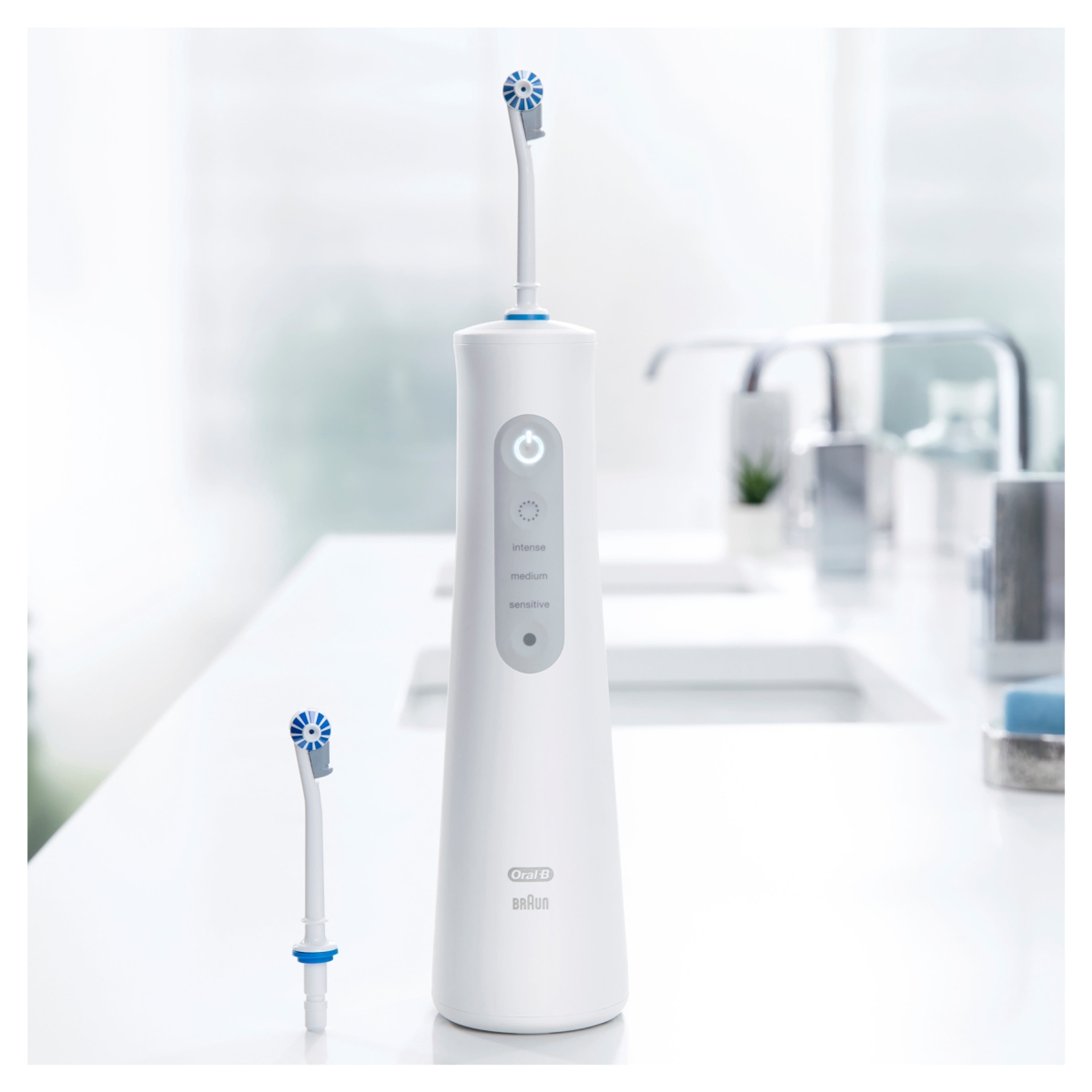 Oral-B aquacare 6 pro expert elektromos szájzuhany - 1 db-7