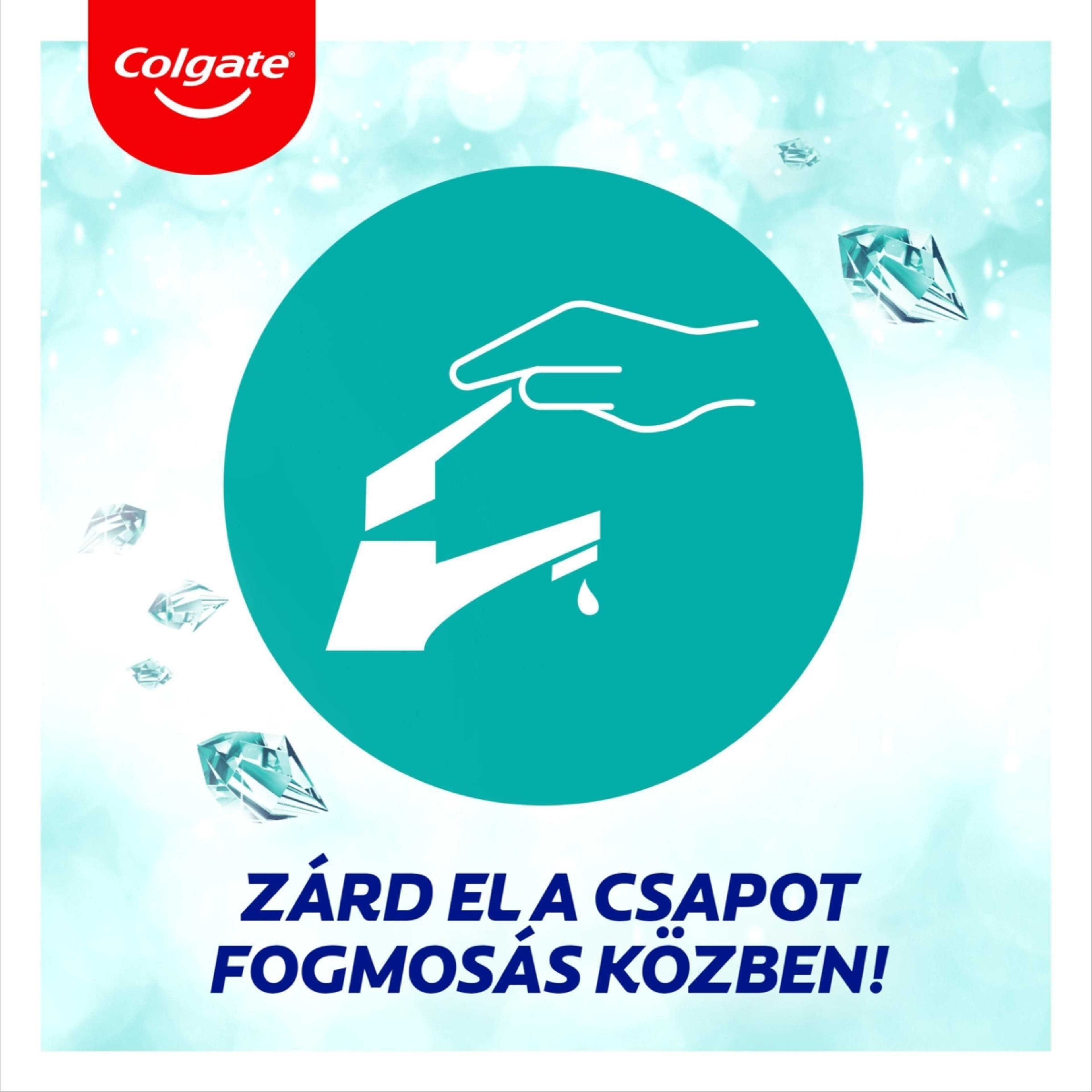 Colgate Max White Medium fogkefe - 1+1 db-8